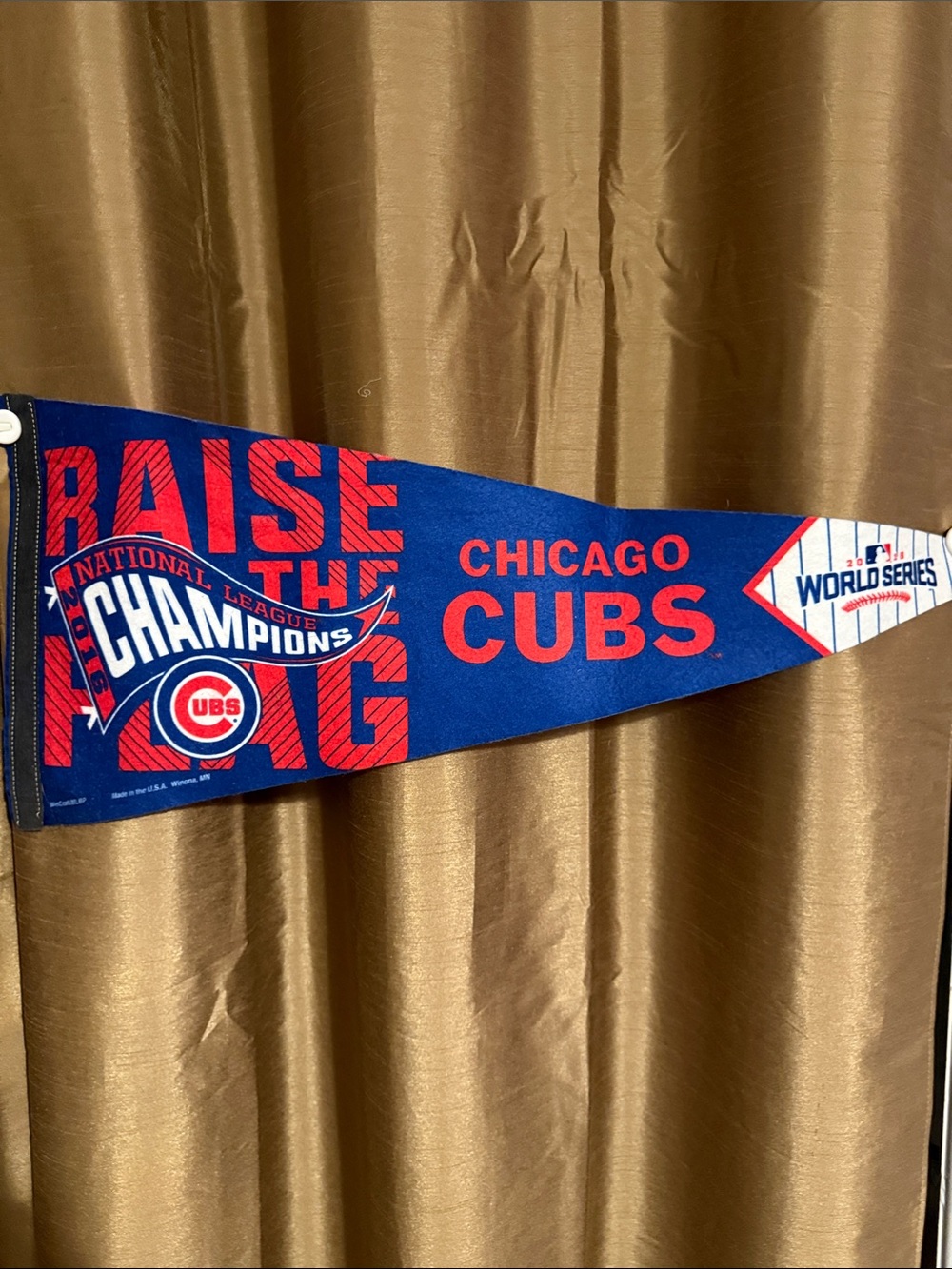 Chicago Cubs 2016 National League Champions "Raise the Flag" Pennant